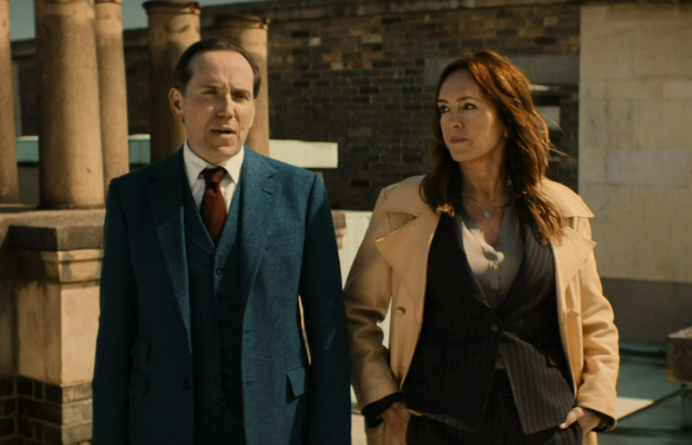 Christina and Professor (Professor T Season 2 Episode 2)